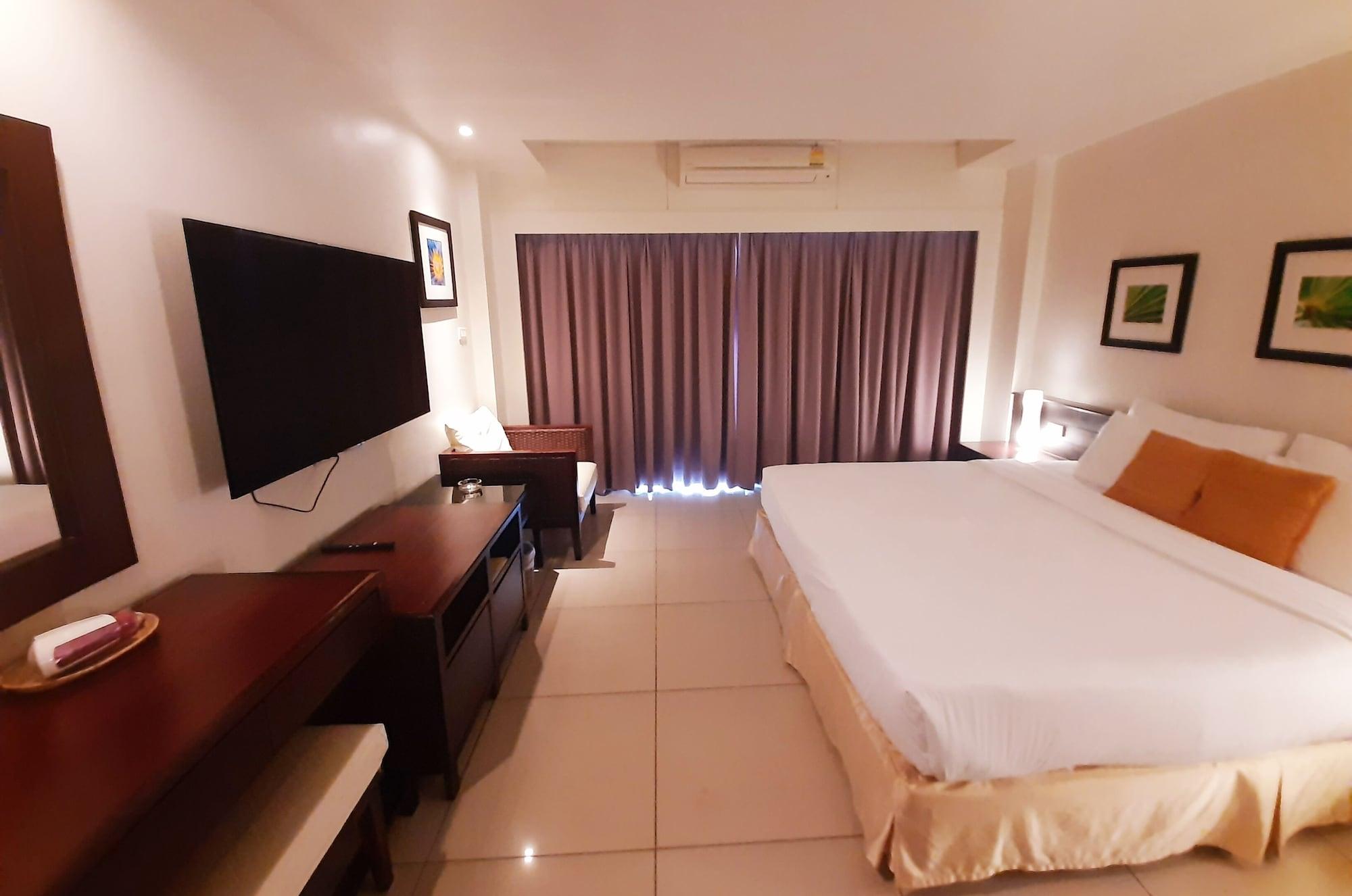 Grand Hotel Pattaya Esterno foto