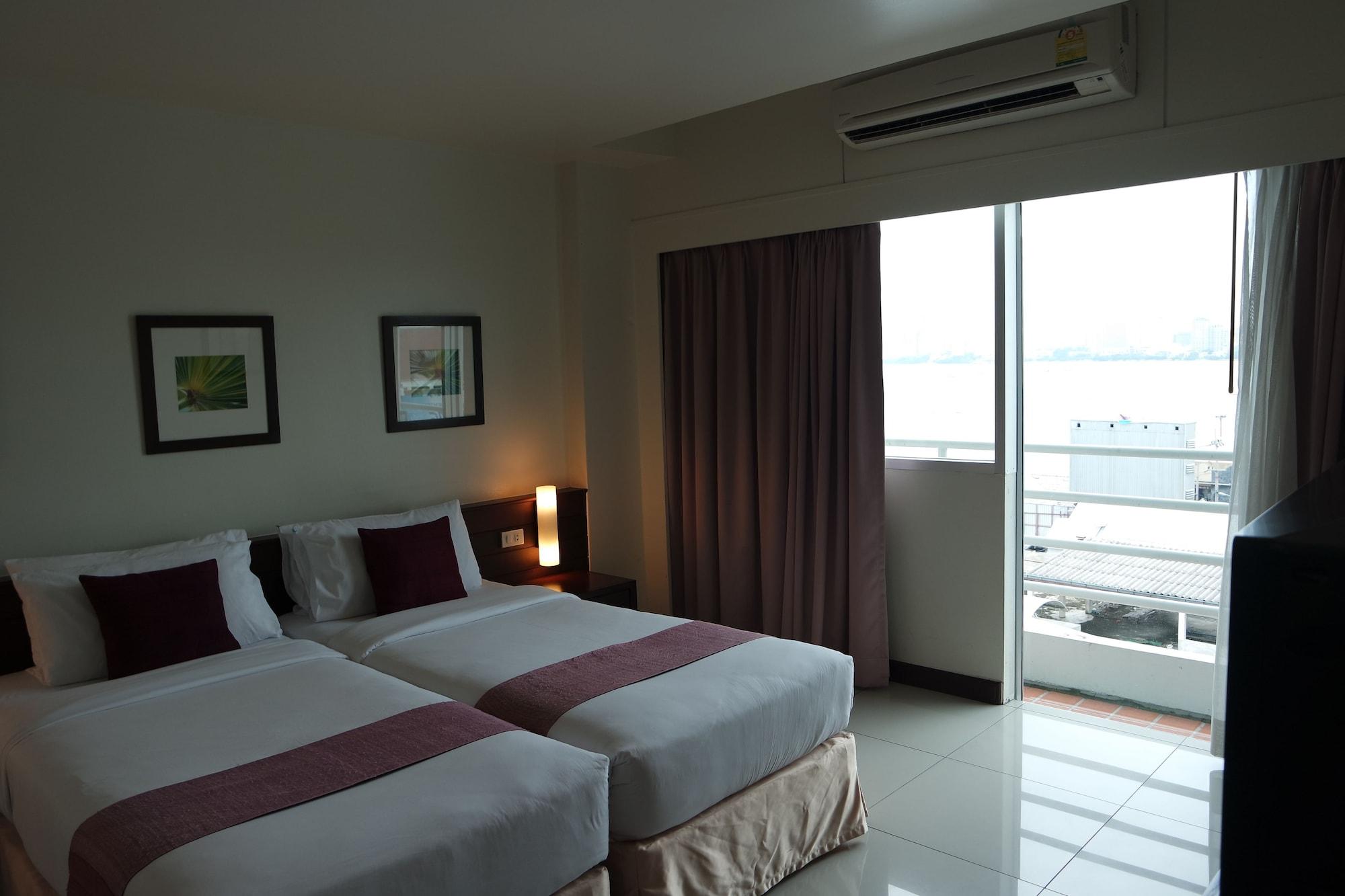 Grand Hotel Pattaya Esterno foto