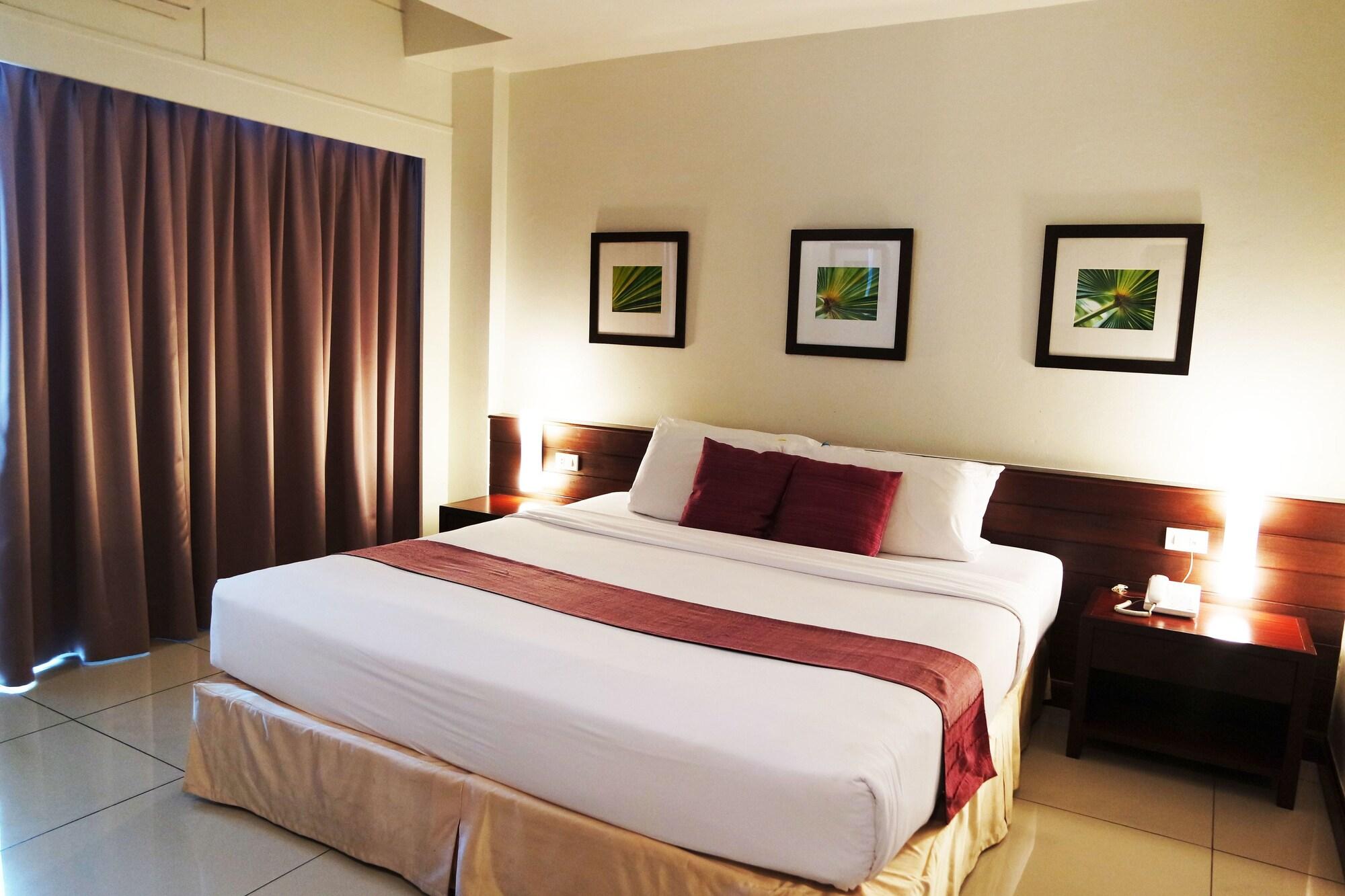 Grand Hotel Pattaya Esterno foto
