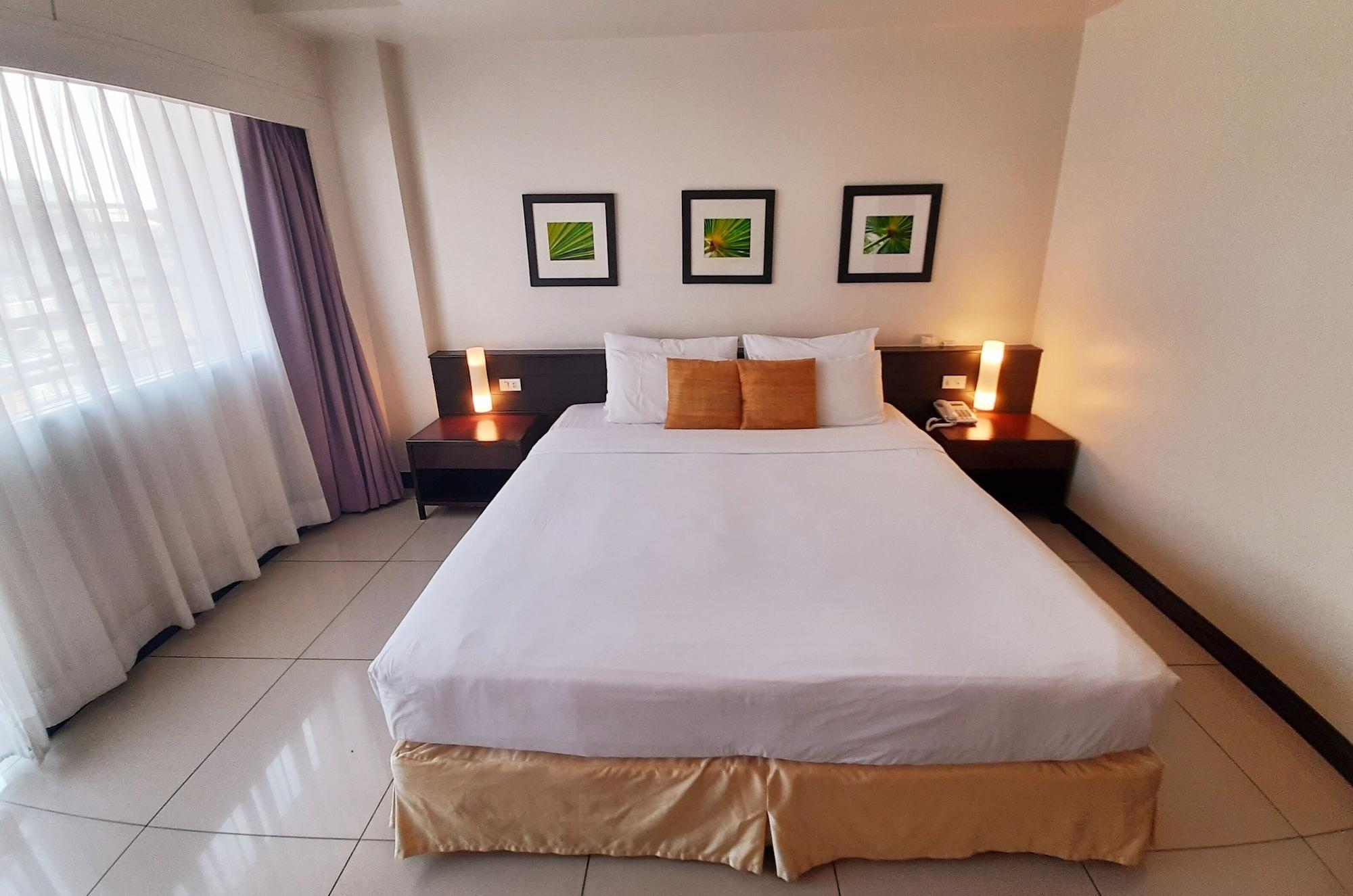 Grand Hotel Pattaya Esterno foto