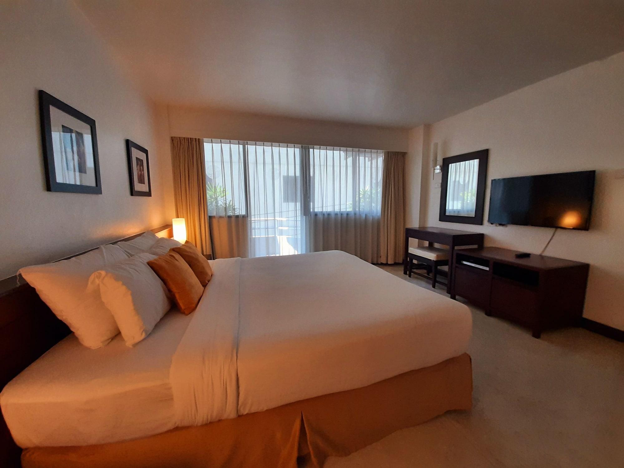Grand Hotel Pattaya Esterno foto