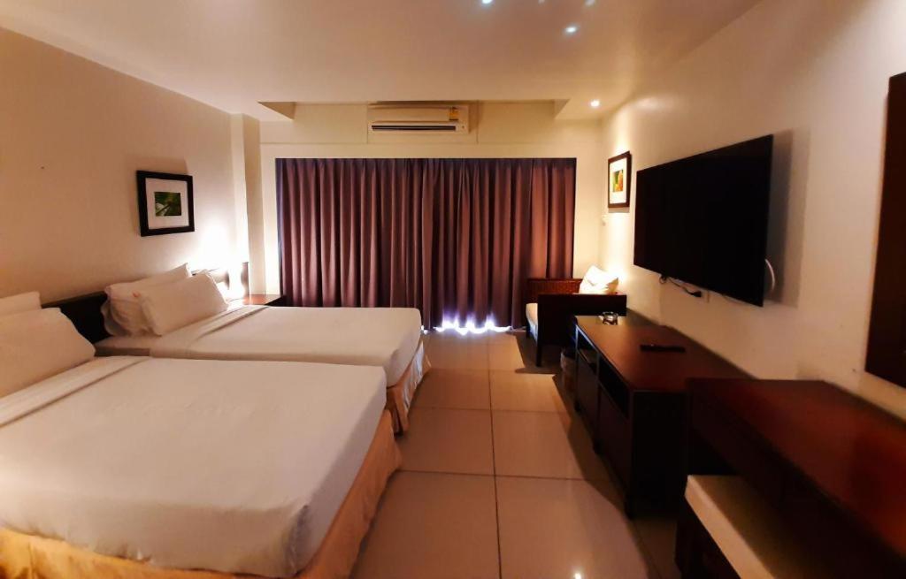 Grand Hotel Pattaya Esterno foto