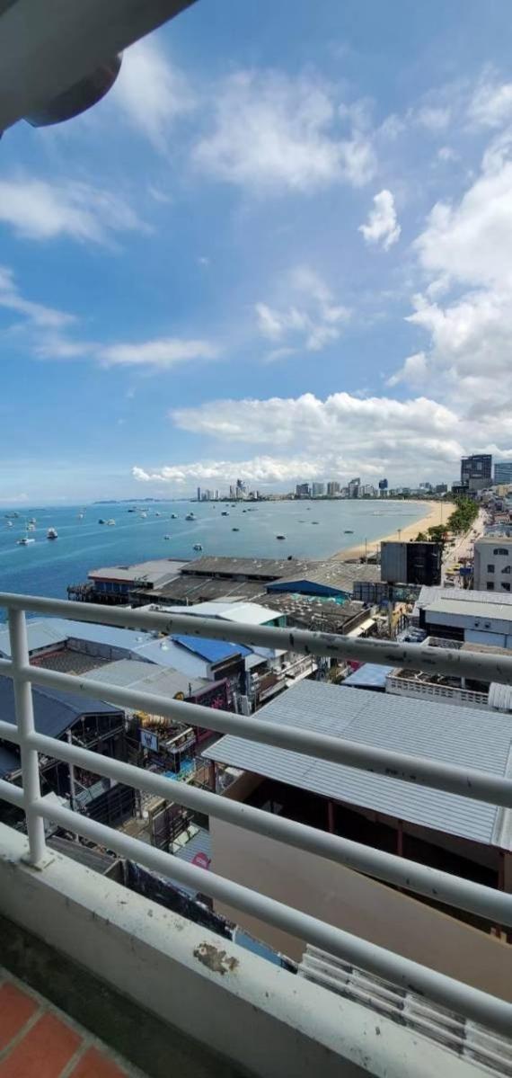 Grand Hotel Pattaya Esterno foto