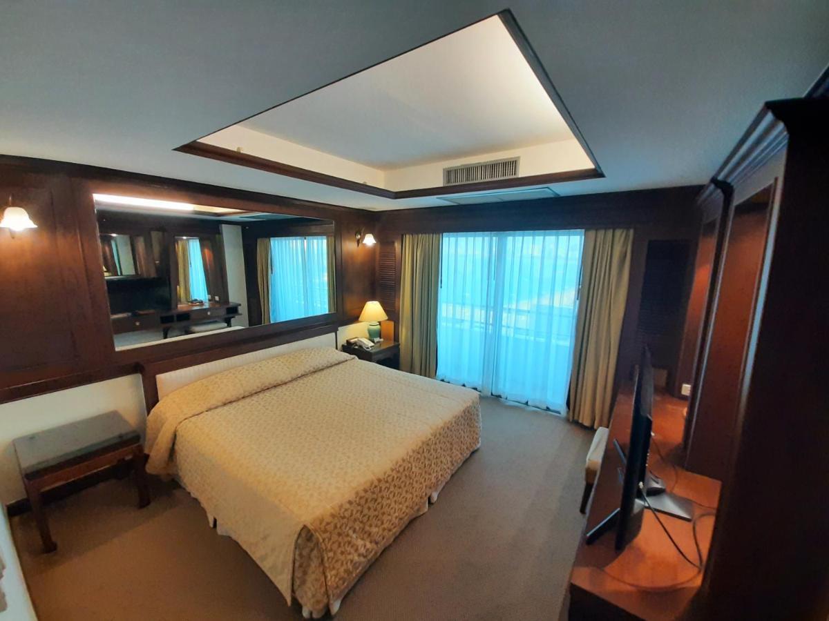 Grand Hotel Pattaya Esterno foto