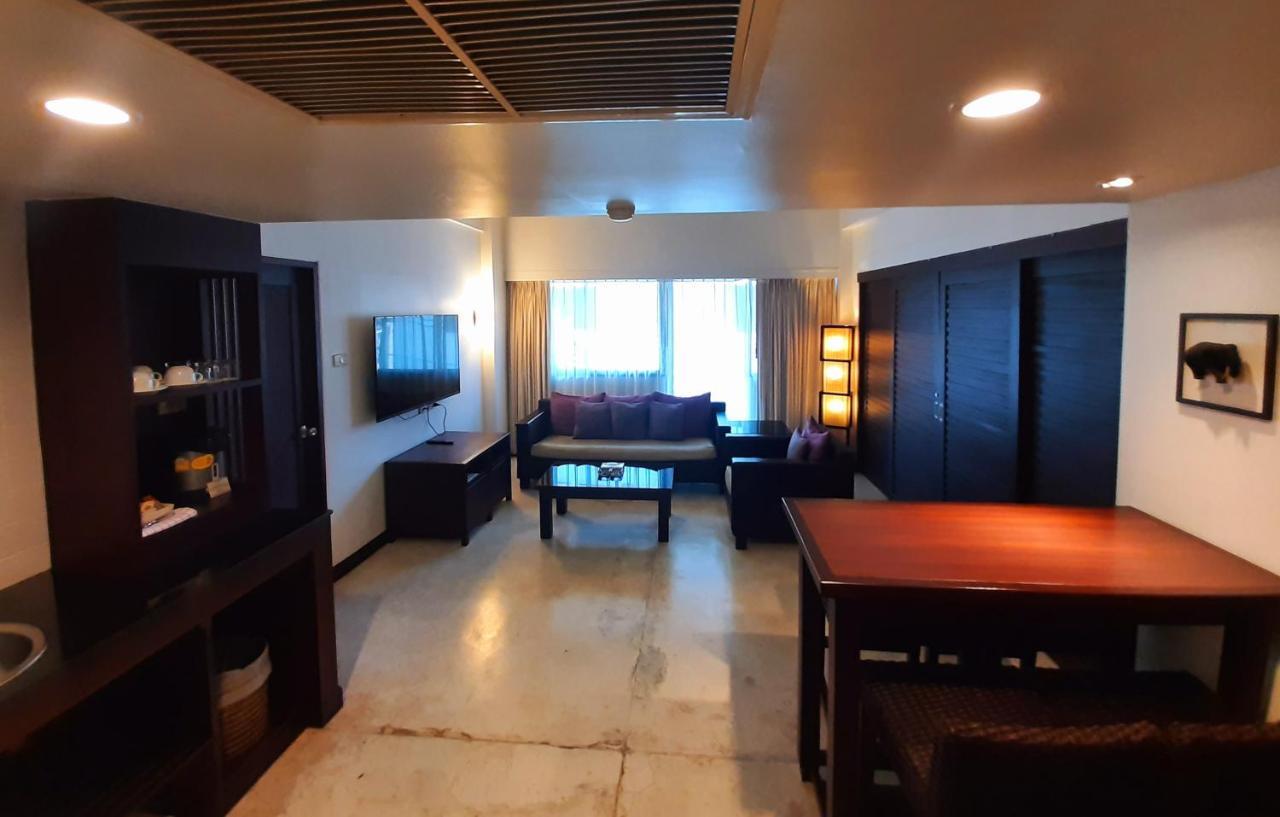 Grand Hotel Pattaya Esterno foto