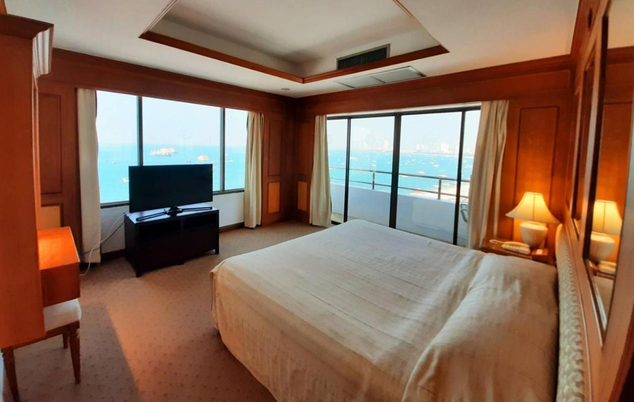 Grand Hotel Pattaya Esterno foto
